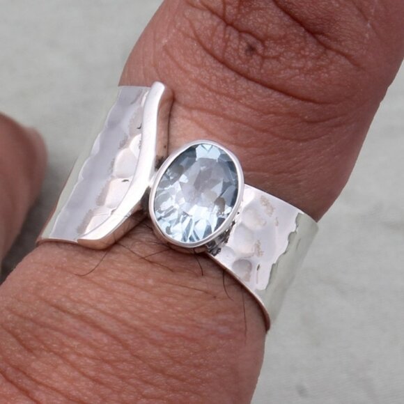 Handmade Blue Topaz Sterling Silver Ring - Hammered Band - Picture 1 of 7